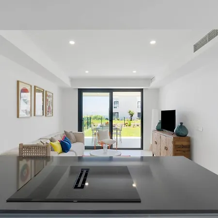 Apartament Infinity Pool, Sea View And Private Terrace