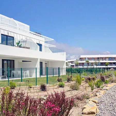 Infinity Pool, Sea View And Private Terrace Apartament