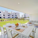 Infinity Pool, Sea View And Private Terrace Apartmán *